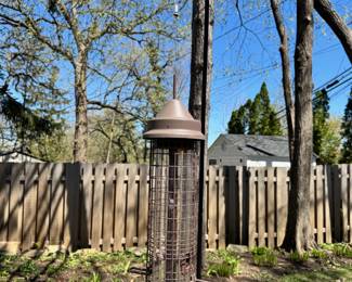 Wild Birds Unlimited bird feeder