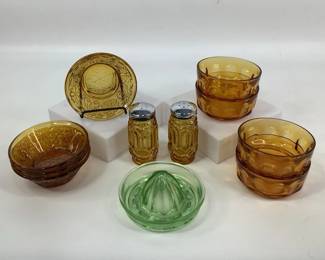 Green Depression Glass Juicer & Amber Glassware