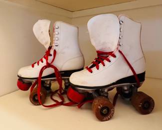 Skates