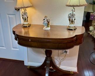 Game/Card Table