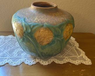 Vintage Roseville Art Pottery Sunflower Vase