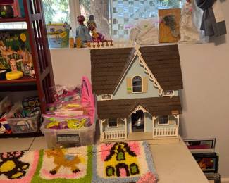 Vintage toys, Vintage Dollhouse