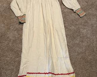 Vintage Women's Clothing
