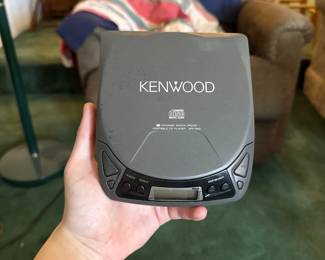 Kenwood DPC-361 portable CD Player