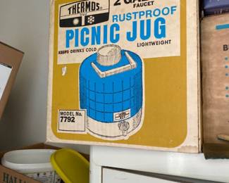 vintage Thermos 2-galloon picnic jug