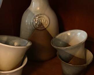 Robert Maxwell "Vino" pottery wine Carafe with 4 cups - Pottery Craft