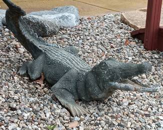 Bronze alligator 