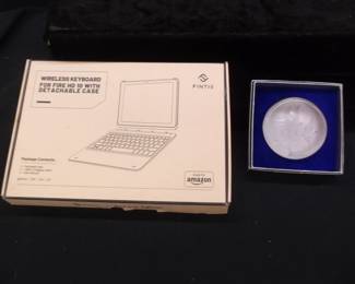 Lenox paperweight Wireless Keyboard