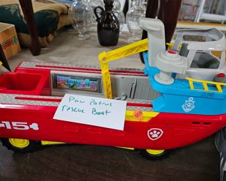 PAW PATROL RESCUE BOAT