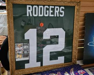 FRAMED RODGERS GREEN BAY PACKERS