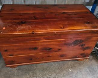 CEDAR CHEST