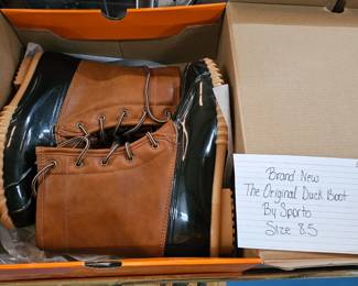 BOOTS