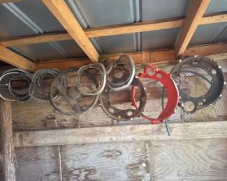 LOT OF AUTOMOTIVE PARTS