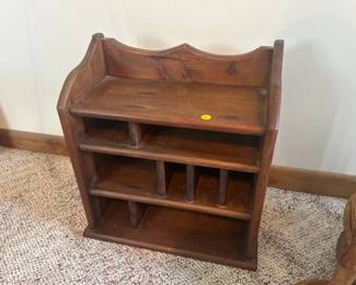 WOODEN ORGANIZER