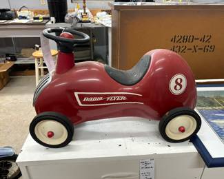 Radio Flyer Toy Car