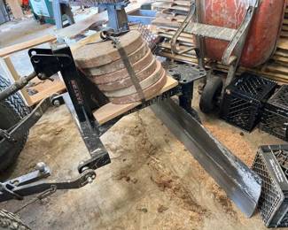 TRACTOR BLADE