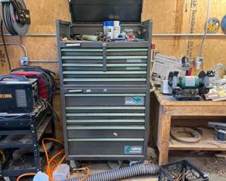 MASTER FORCE TOOL BOX CONTENTS NOT INCLUDED