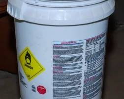 541 - 3 Plastic Buckets