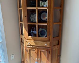 Vtg Country Corner Cabinet