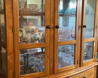 Fine China Cabinet