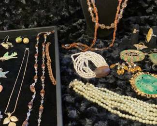 Beautiful Jewelry Lot