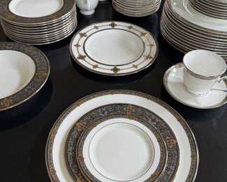 Lenox Vintage Jewel
