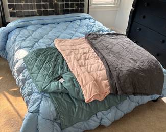 Weight Blankets - black artwork removed