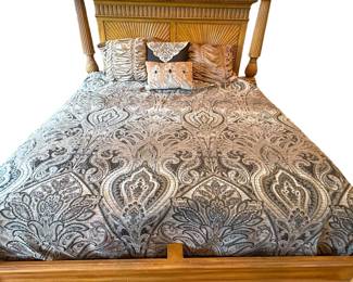 King Size Duvet and Pillows