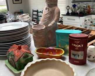 Kitchen and table ware, Fleur de Lis French Chef Pig