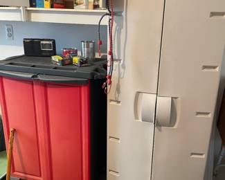 Rubermaid storage cabinet and plastic tool storage on casters