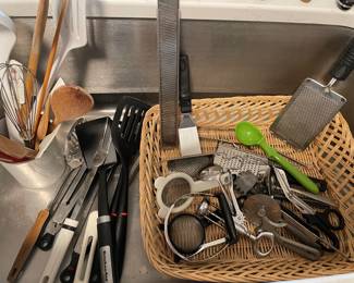 Kitchen utensils
