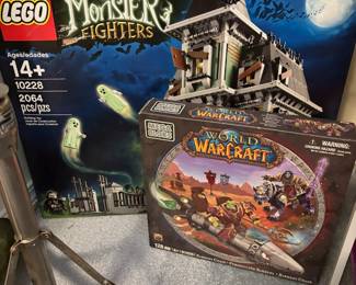 Lego Monster Fighters Haunted House Set, Mega Bloks World of Warcraft "Barrens Chase" Set