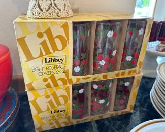 2 Boxes - Set of 8 Libbey Glasses with Strawberry Design