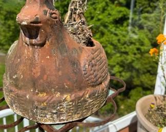Chicken Shaped Terracotta Planter