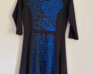 Espresso Blue & Black Giraffe Print Long Sleeve Mini Dress