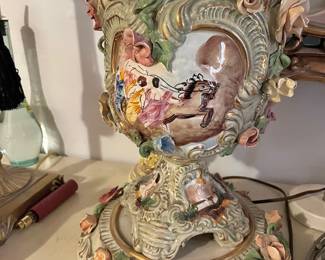 Galdi Italy Urn Base Capodimonte Floral Table Lamp