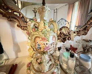 Galdi Italy Urn Base Capodimonte Floral Table Lamp