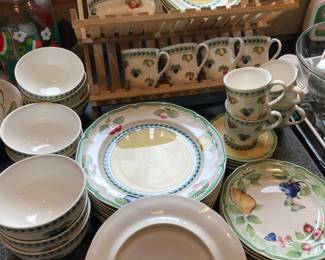 Villeroy & Boch "French Garden Fleurence" Dinnerware Set