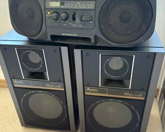 1990s Sony Boombox – CFD-V20 , Pair of Mitsubishi Speakers – SS-L70