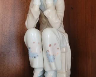 Casades "Waiting Clown" Figurine