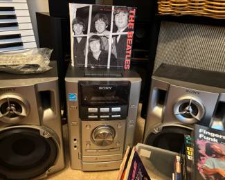 Sony Stereo System – MHC-EC50