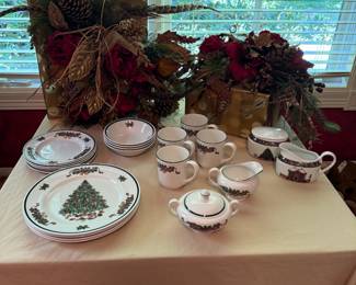 Johnson Brothers Christmas Dishes