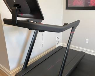 Peloton Treadmill - like NEW