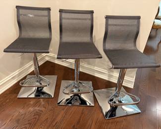 Modern swivel chrome stools with grey mesh seat and back with foot rest and adjustable height - 6 available