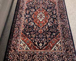 100% Wool handmade hand tied fringe rug