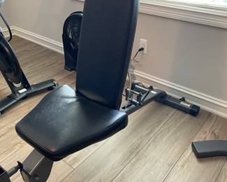 Weight bench