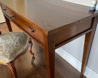 Another view of the desk with drawer - excellent condition (42" x 20" x 30.75") - late 18th century desk