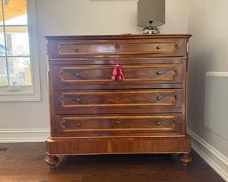 Another view of the Italian 4-drawer dresser with top drop-leaf drawer with 4 internal drawers - 17th century (44" x 21.5" x 40")