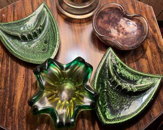 MID CENTURY ASHTRAYS