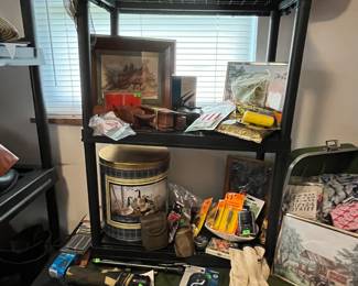 ASSORTED WILDLIFE DECOR